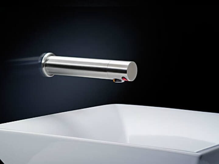 SENSOR TAP WALL MOUNTED SURGEON SCRUB 250MM AC