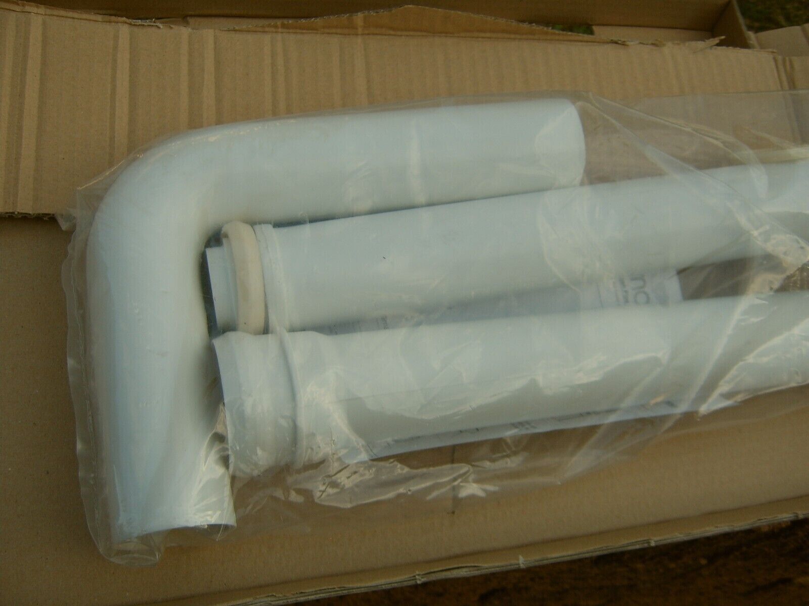 Ext.Mid Level Flush Pipe Spares Kit