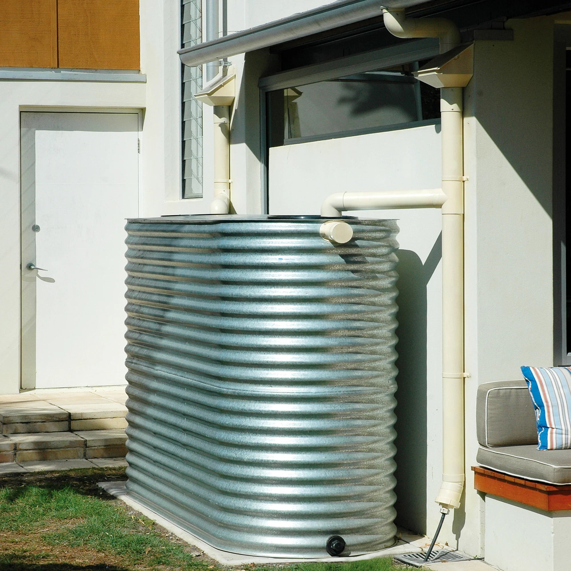 First Flush Diverters Downpipe
