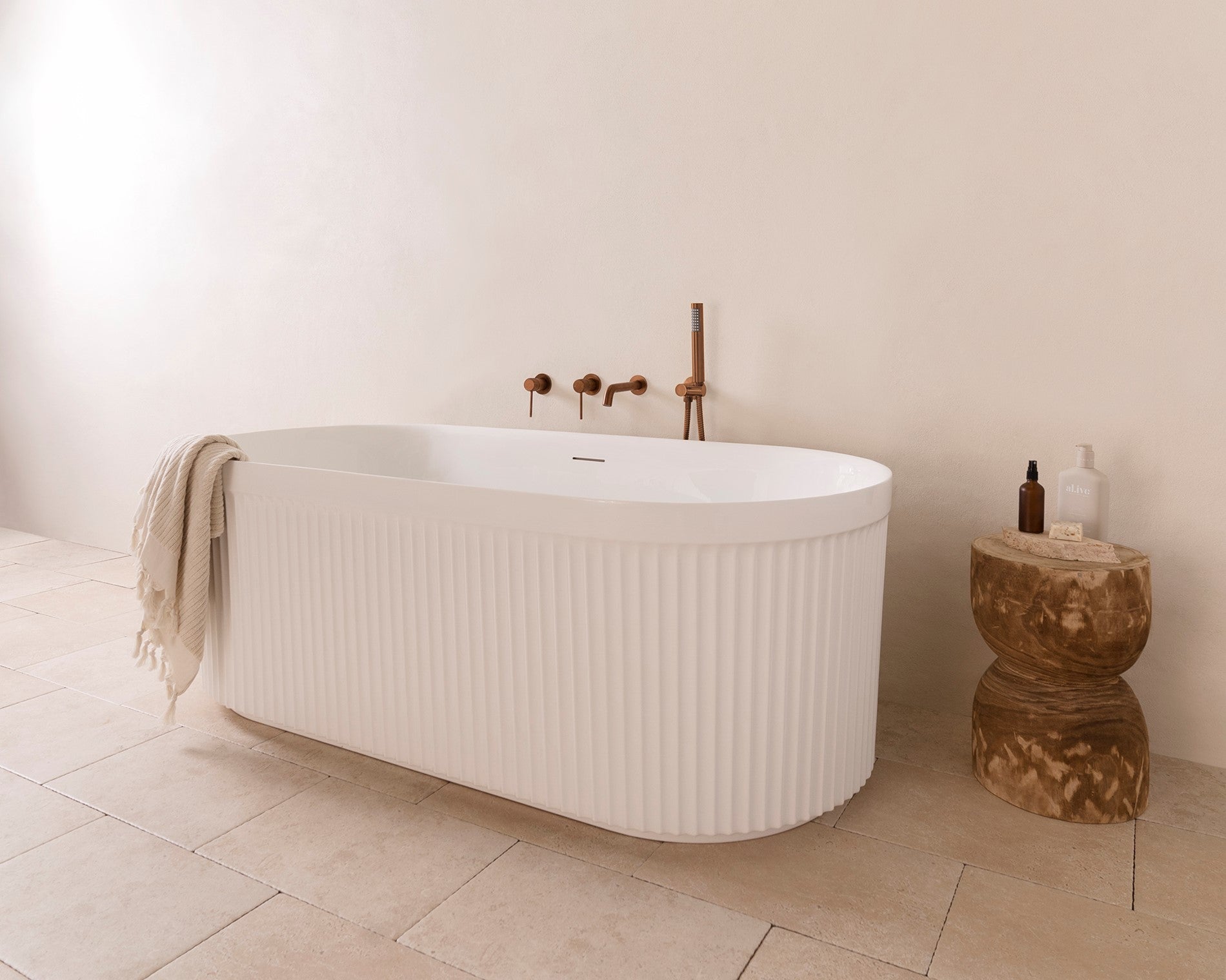 Bronte Plus Freestanding Bath Gloss White