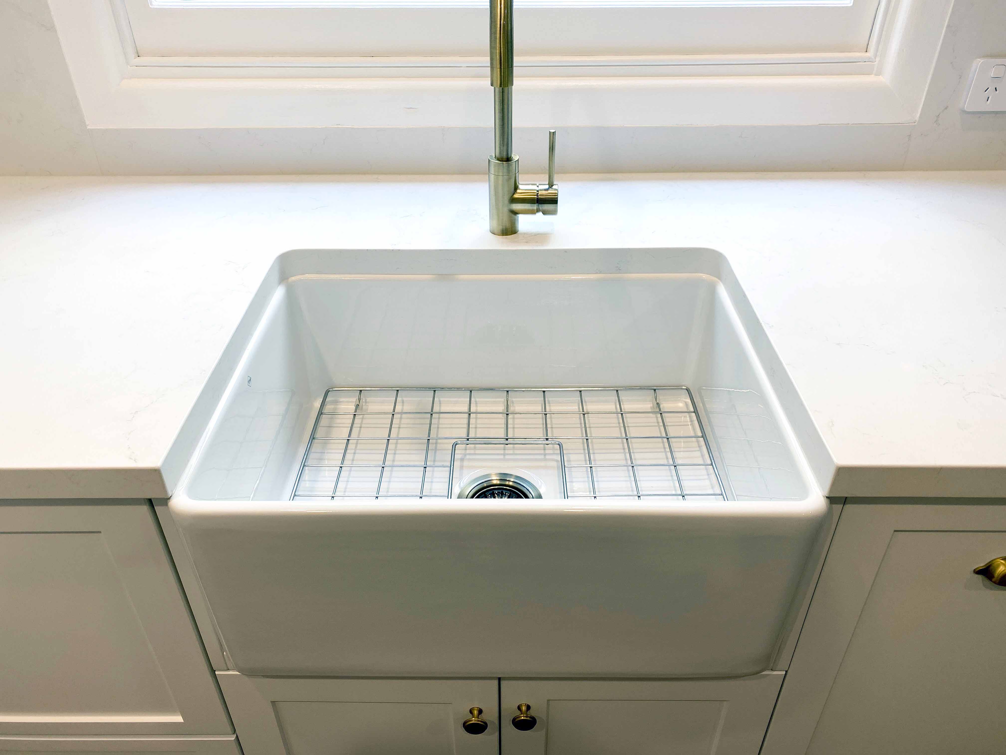 Novi 60 x 46 Fine Fireclay Gloss White Butler Sink